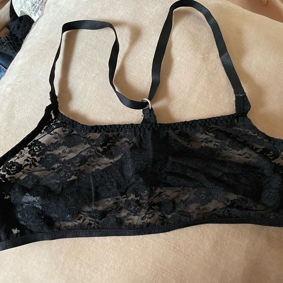 Cheap Monday lace bralette - Picture 2 of 4